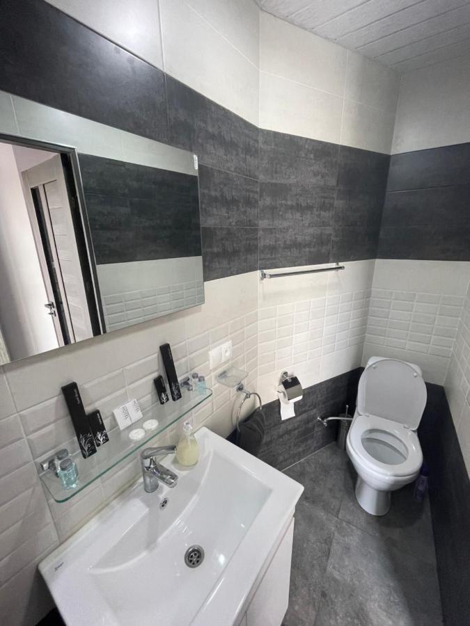 Comfortable Apartment Комфортные Апартаменты Self Check In Jereván Kültér fotó