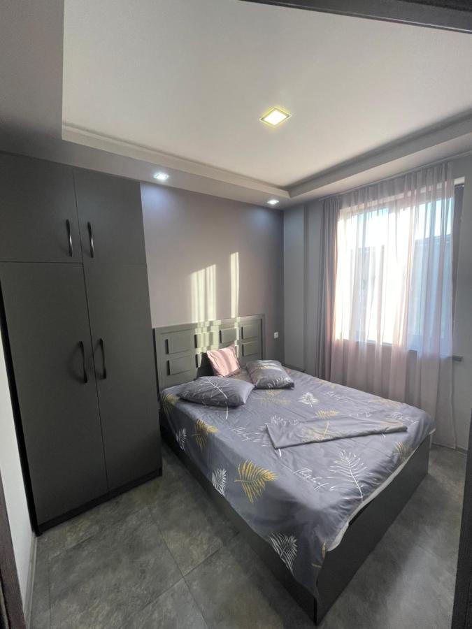Comfortable Apartment Комфортные Апартаменты Self Check In Jereván Kültér fotó
