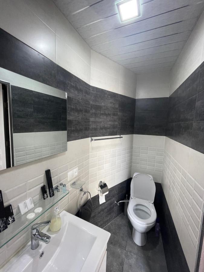 Comfortable Apartment Комфортные Апартаменты Self Check In Jereván Kültér fotó