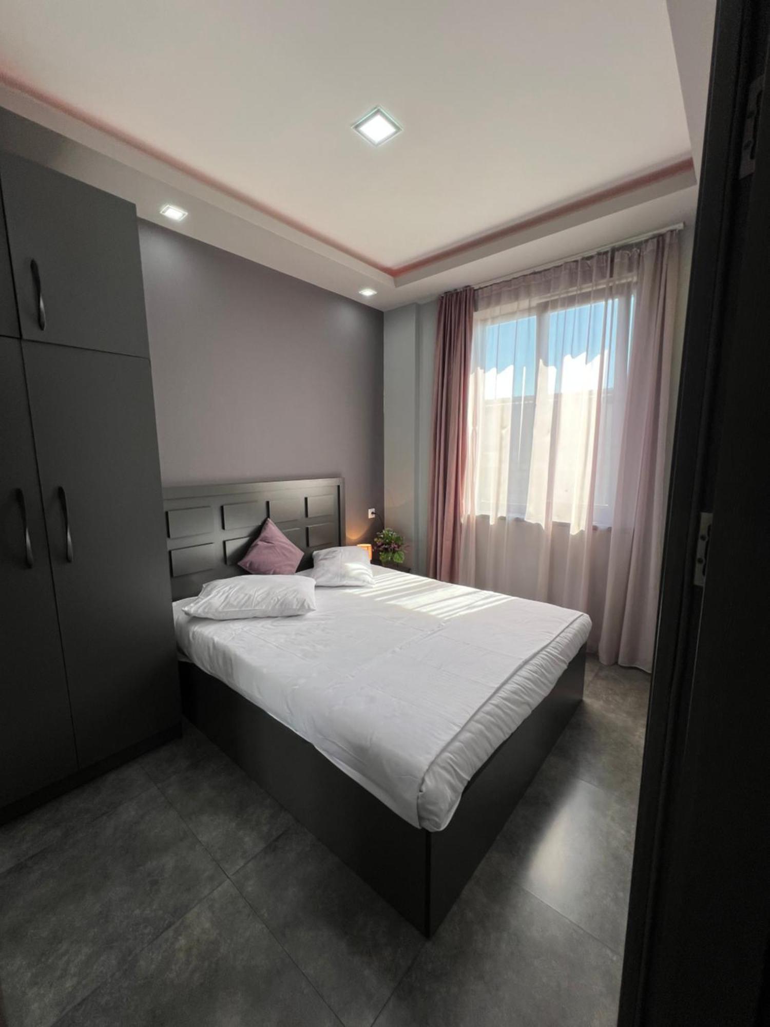Comfortable Apartment Комфортные Апартаменты Self Check In Jereván Kültér fotó